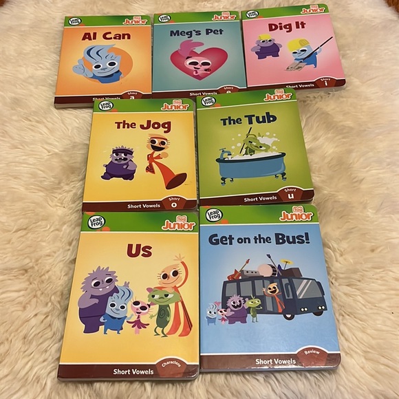 Leap Frog Junior Books Short Vowels - Picture 1 of 4